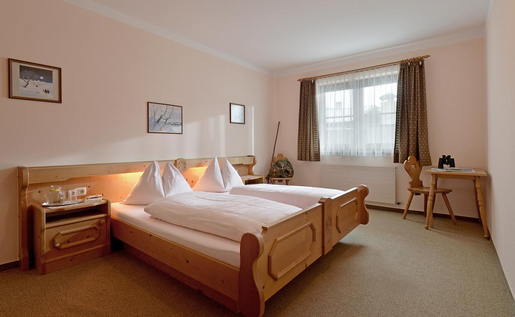 Cafe Rainer Apartment Санкт Йохан ин Тирол Екстериор снимка