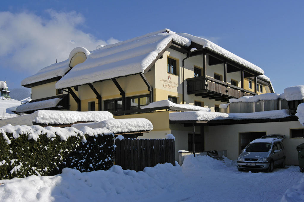 Cafe Rainer Apartment Санкт Йохан ин Тирол Екстериор снимка